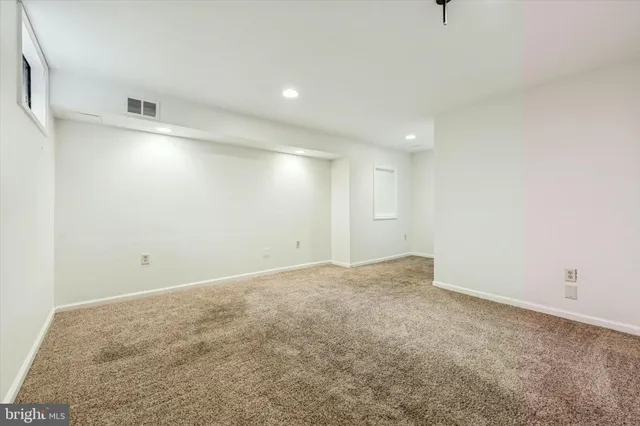 $319,000 | 242 Moria Place, Unit 242, Aston, PA 19014