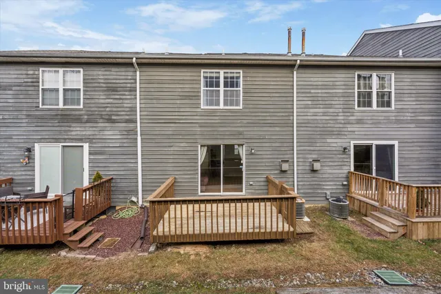 $319,000 | 242 Moria Place, Unit 242, Aston, PA 19014