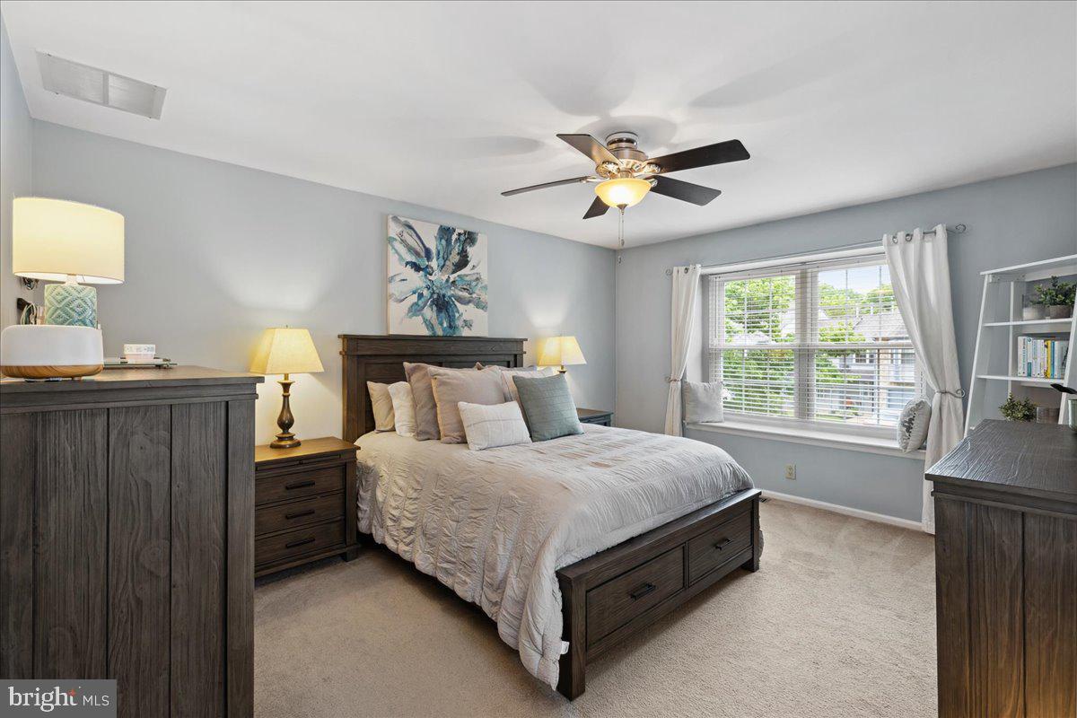 52 Kettlebrook Drive Mount Laurel, NJ 08054 - Photo 13 of 28 Primary Bedroom w/large window w/seat, fan & light