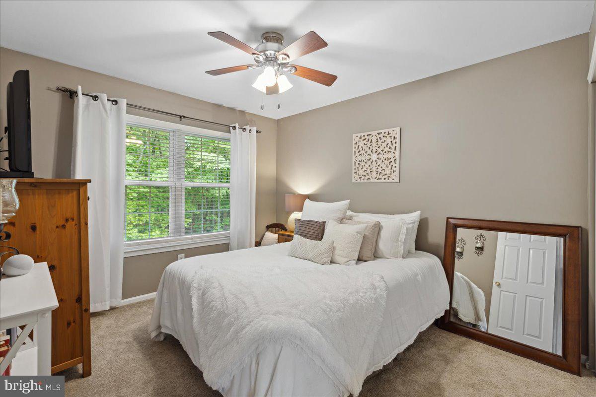 52 Kettlebrook Drive Mount Laurel, NJ 08054 - Photo 20 of 28 Bedroom #3 w/double window