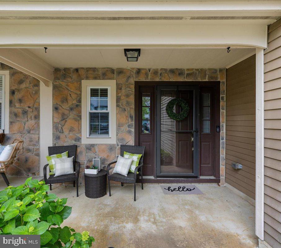 52 Kettlebrook Drive Mount Laurel, NJ 08054 - Photo 2 of 28 Welcome to 52 Kettlebrook Dr. in The Lakes!