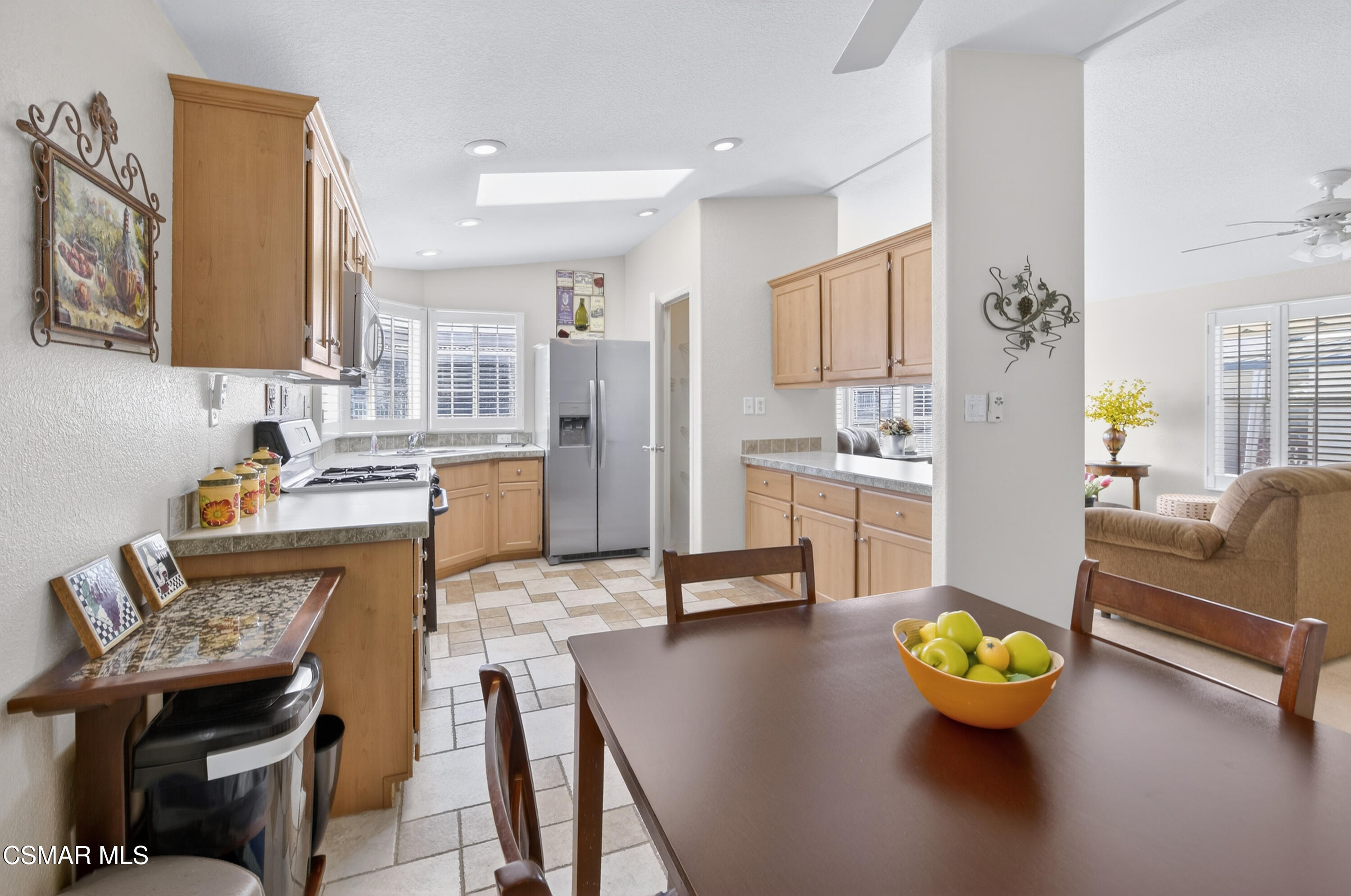 195 Tierra Rejada Road, Unit 60 Simi Valley, CA 93065 - Photo 8 of 25 _DSC0292