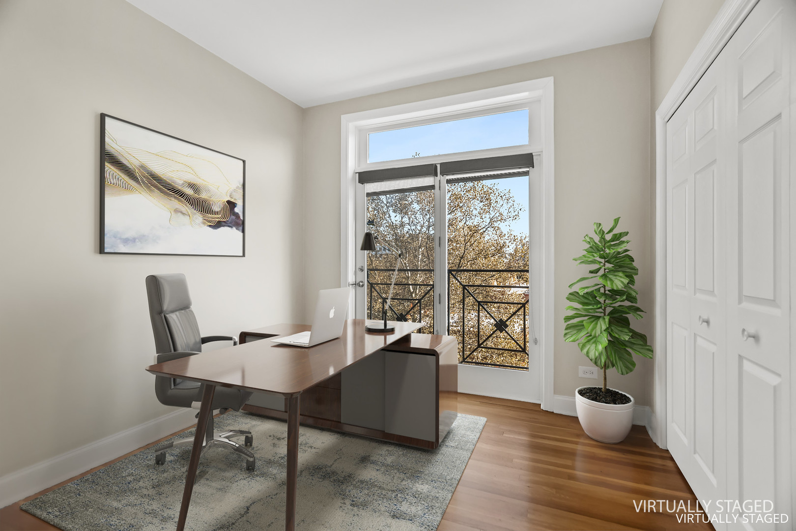 1033 West Taylor Street, Unit 3E Chicago, IL 60607 - Photo 13 of 22 a living room with furniture and a potted plant