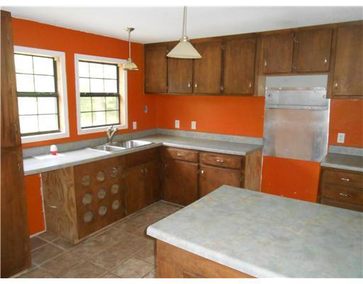 8821 Orange Lake Road Moss Point, MS 39562 - Photo 4 of 6 Additional Photo