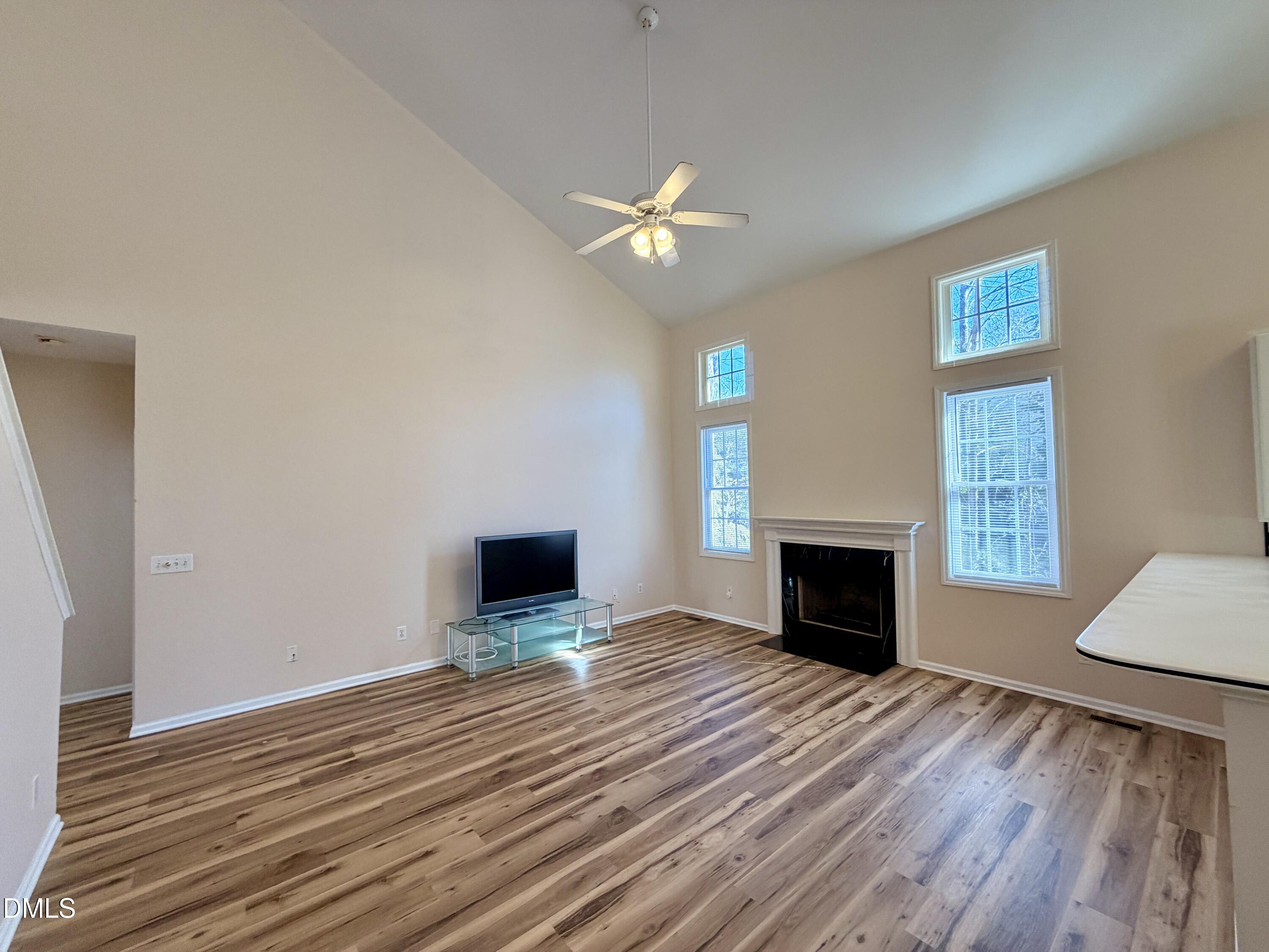 13112 Elmleaf Court Raleigh, NC 27614 - Photo 6 of 21 IMG_0639