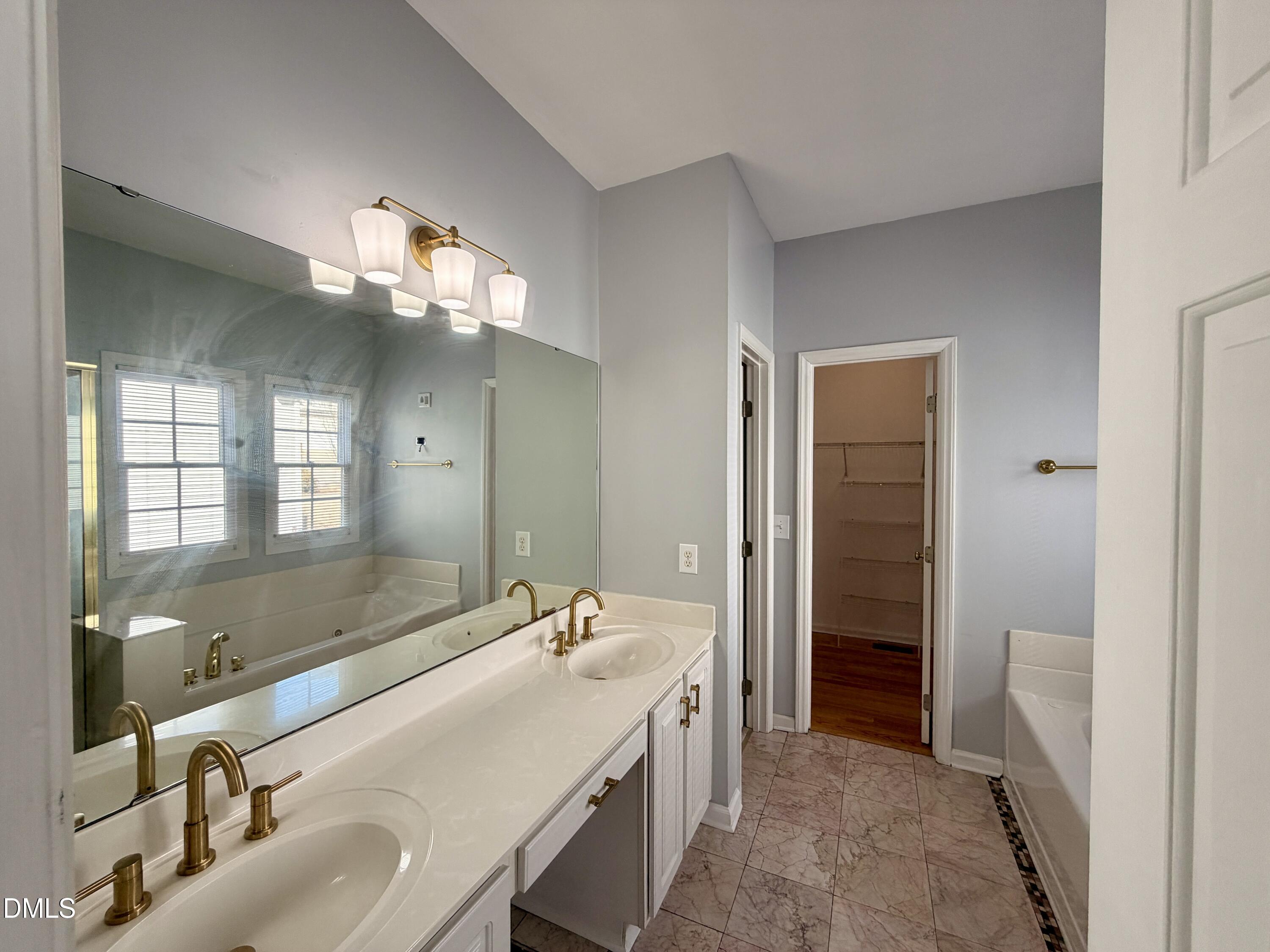 13112 Elmleaf Court Raleigh, NC 27614 - Photo 9 of 21 IMG_0642