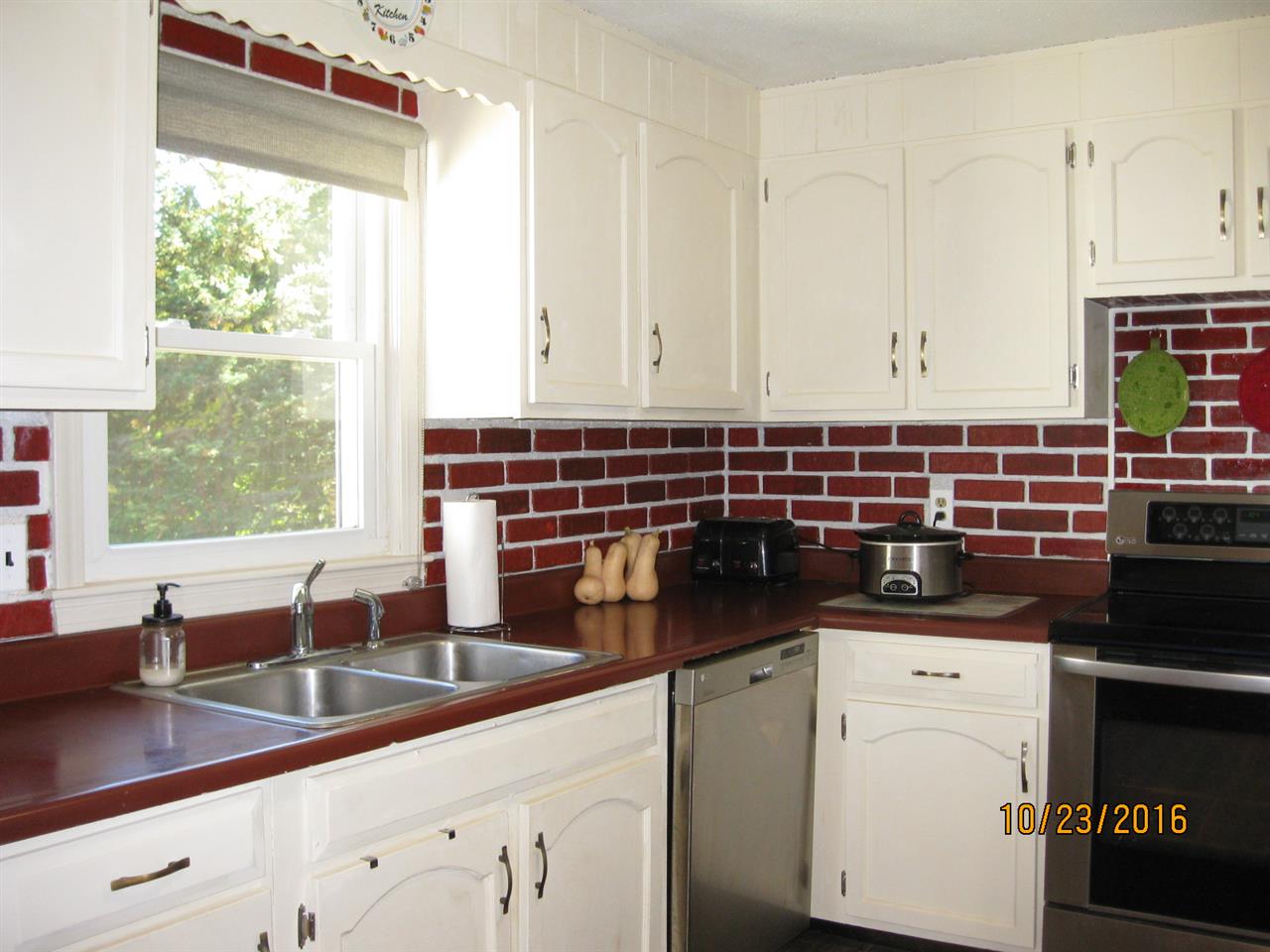 1 Anderson Lane Londonderry, NH 03053 - Photo 10 of 40 Gallery Image 10