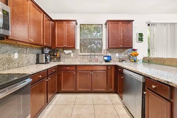 $470,000 | 4047 Allerdale Place, Coconut Creek, FL 33073