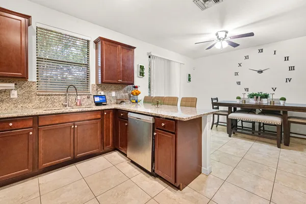 $470,000 | 4047 Allerdale Place, Coconut Creek, FL 33073