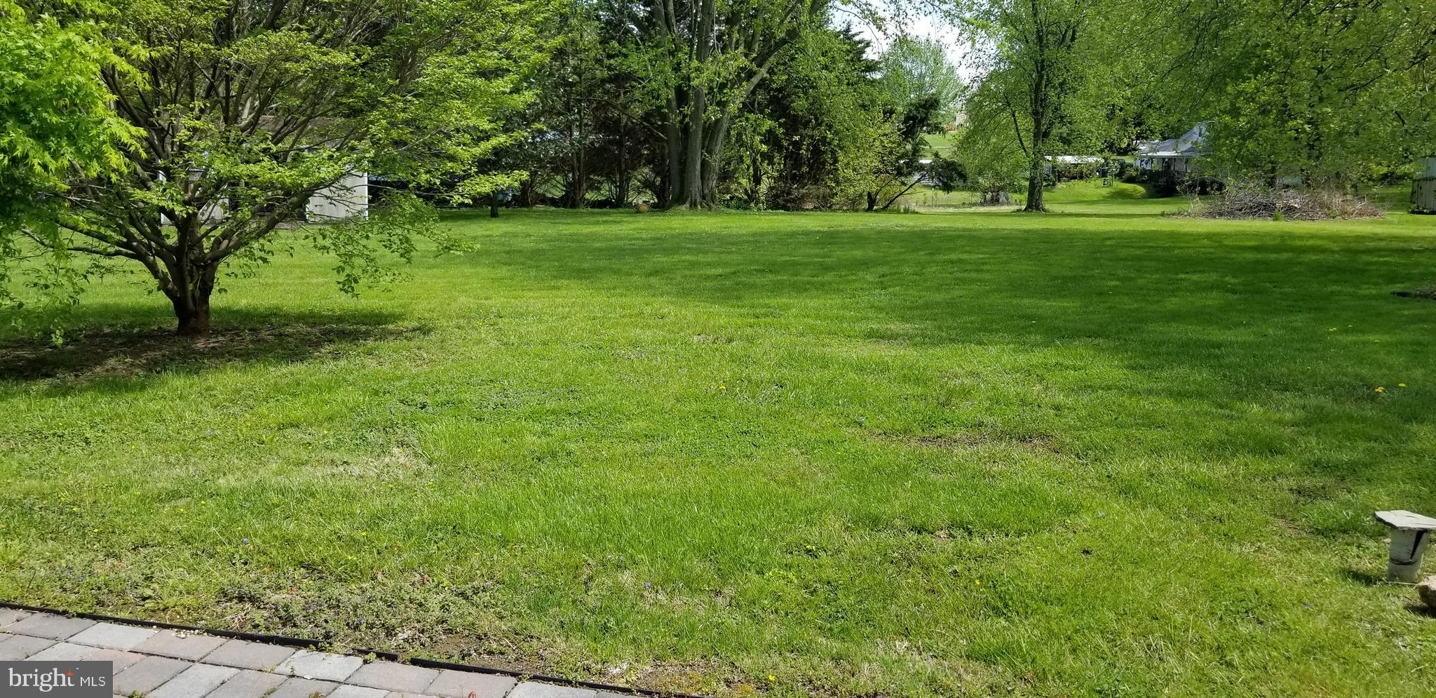 108 Waterway Road Oxford, PA 19363 - Photo 2 of 8 Large patio and rear yard