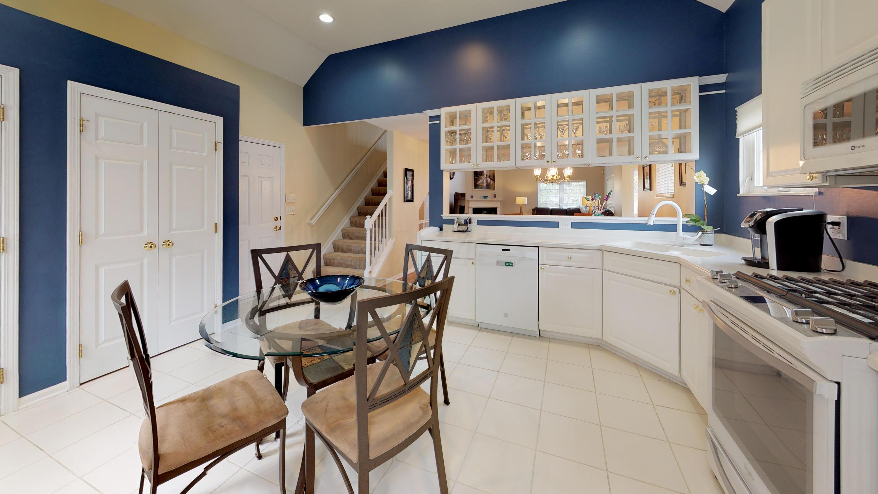 332 Sycamore Ridge Way Columbus, OH 43230 - Photo 2 of 22 Gallery Image 2