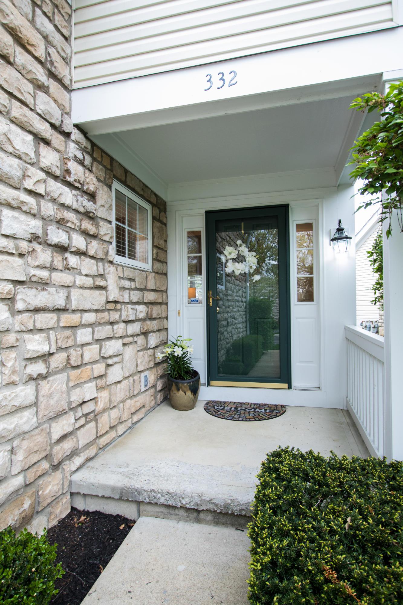 332 Sycamore Ridge Way Columbus, OH 43230 - Photo 5 of 22 Gallery Image 5