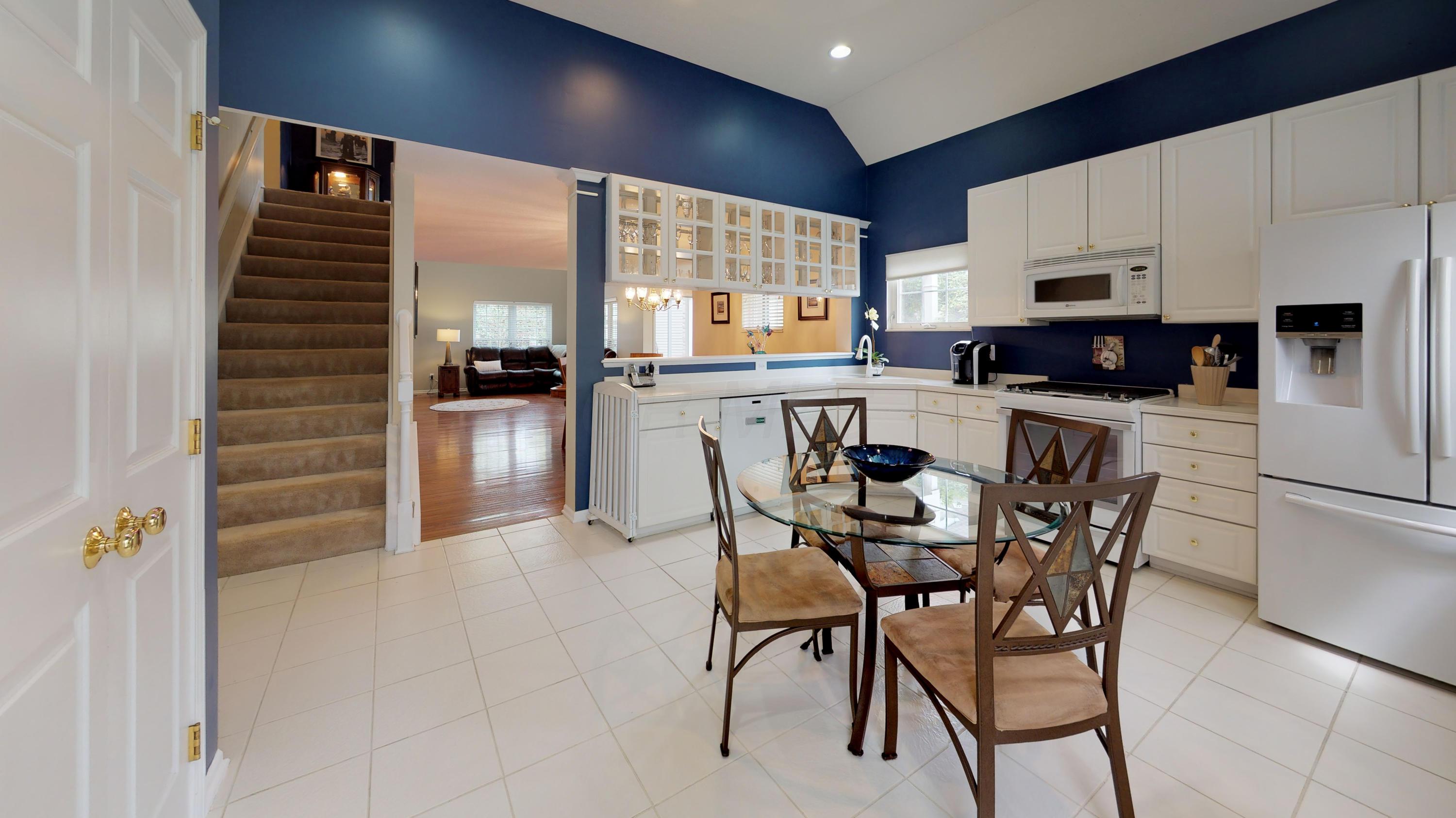 332 Sycamore Ridge Way Columbus, OH 43230 - Photo 6 of 22 Gallery Image 6