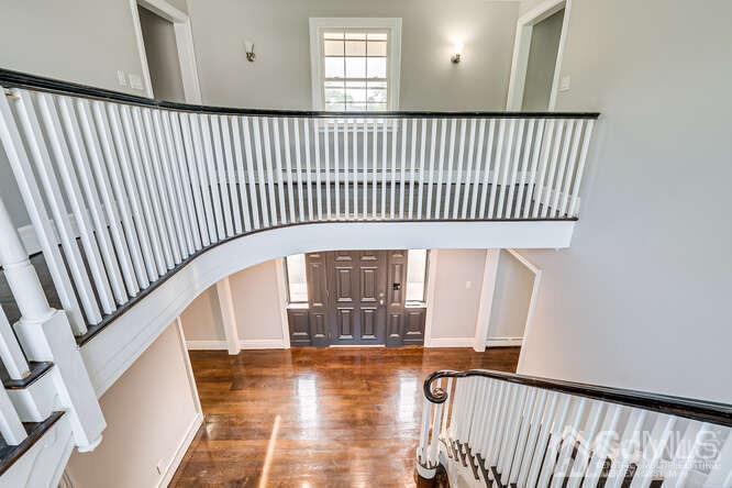 55 Devon Road, Unit B Colonia, NJ 07067 - Photo 39 of 53 a view of a balcony