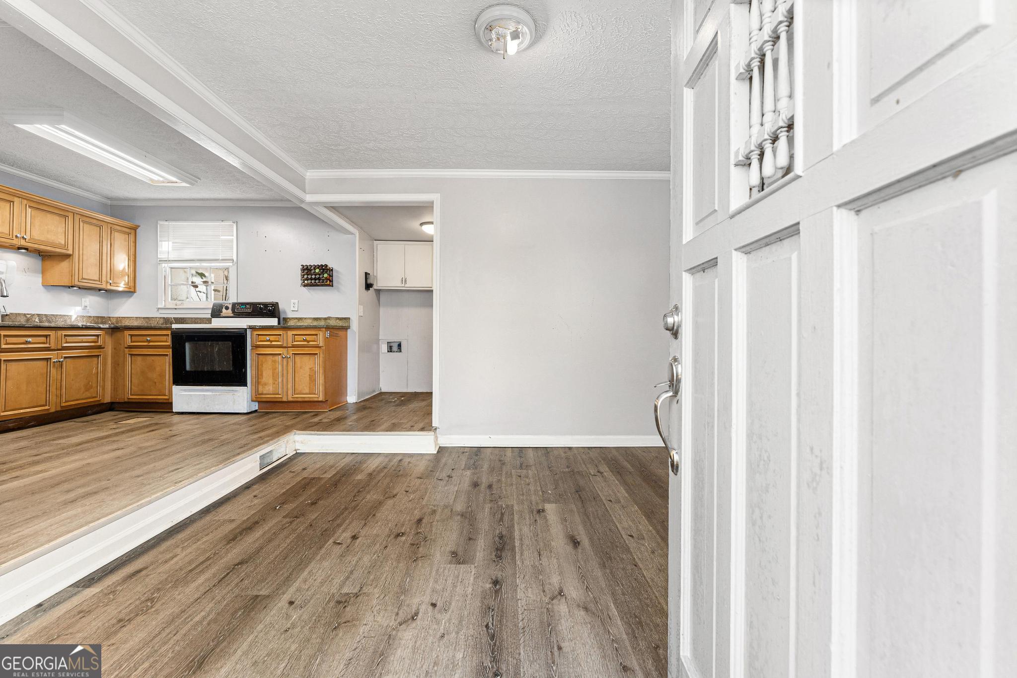 108 Brookhaven Circle Elberton, GA 30635 - Photo 2 of 28