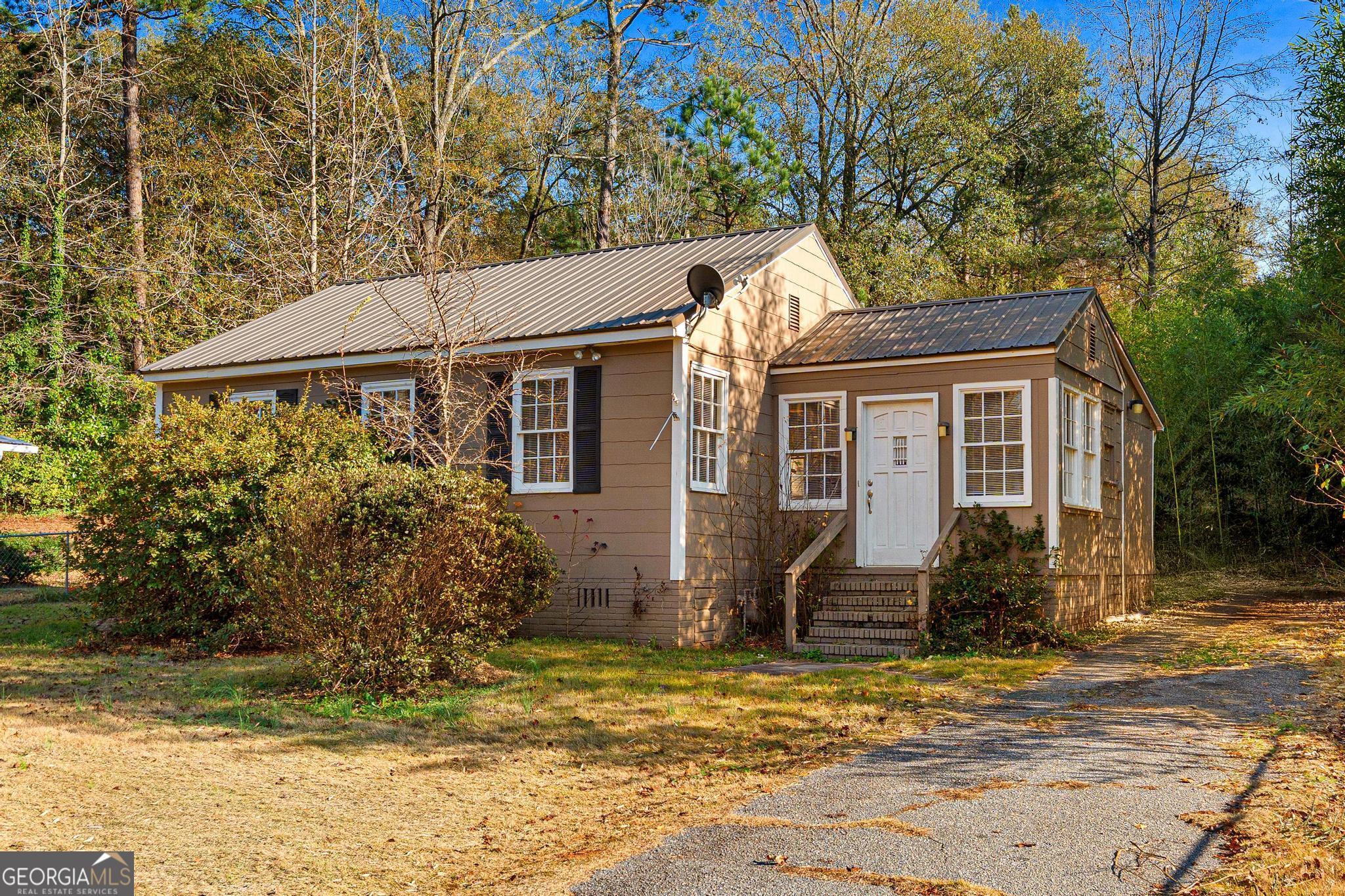 108 Brookhaven Circle Elberton, GA 30635 - Photo 7 of 28