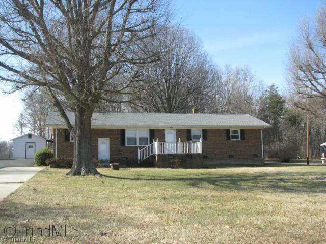 906 Knowles Road Reidsville, NC 27320 - Photo 1 of 9 Exterior Front. Main