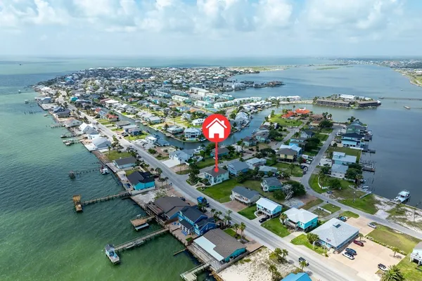 $649,900 | 1819 Bay Shore Drive, Rockport, TX 78382