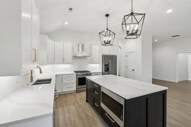 $358,000 | 314 Willow Street, Pardeeville, WI 53954