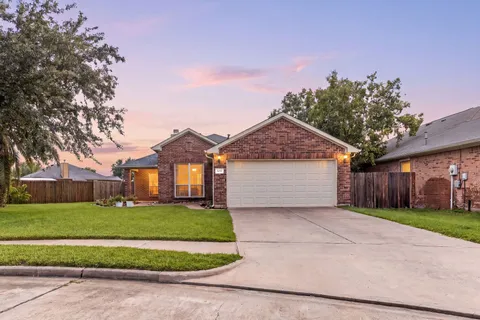 $285,000 | 6011 Elton Knolls Street, Katy, TX 77449