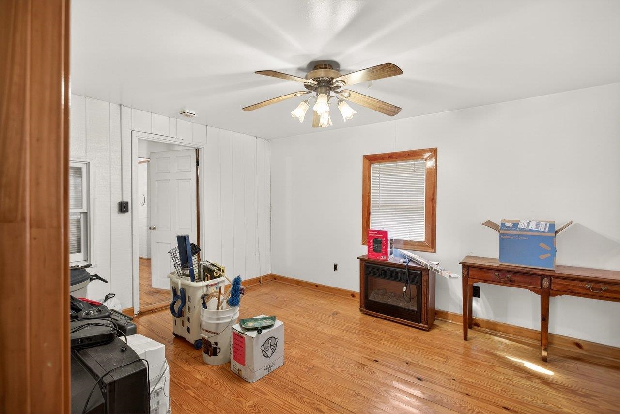 10677 Allman Road Dayton, VA 22821 - Photo 9 of 57 a living room with furniture and wooden floor