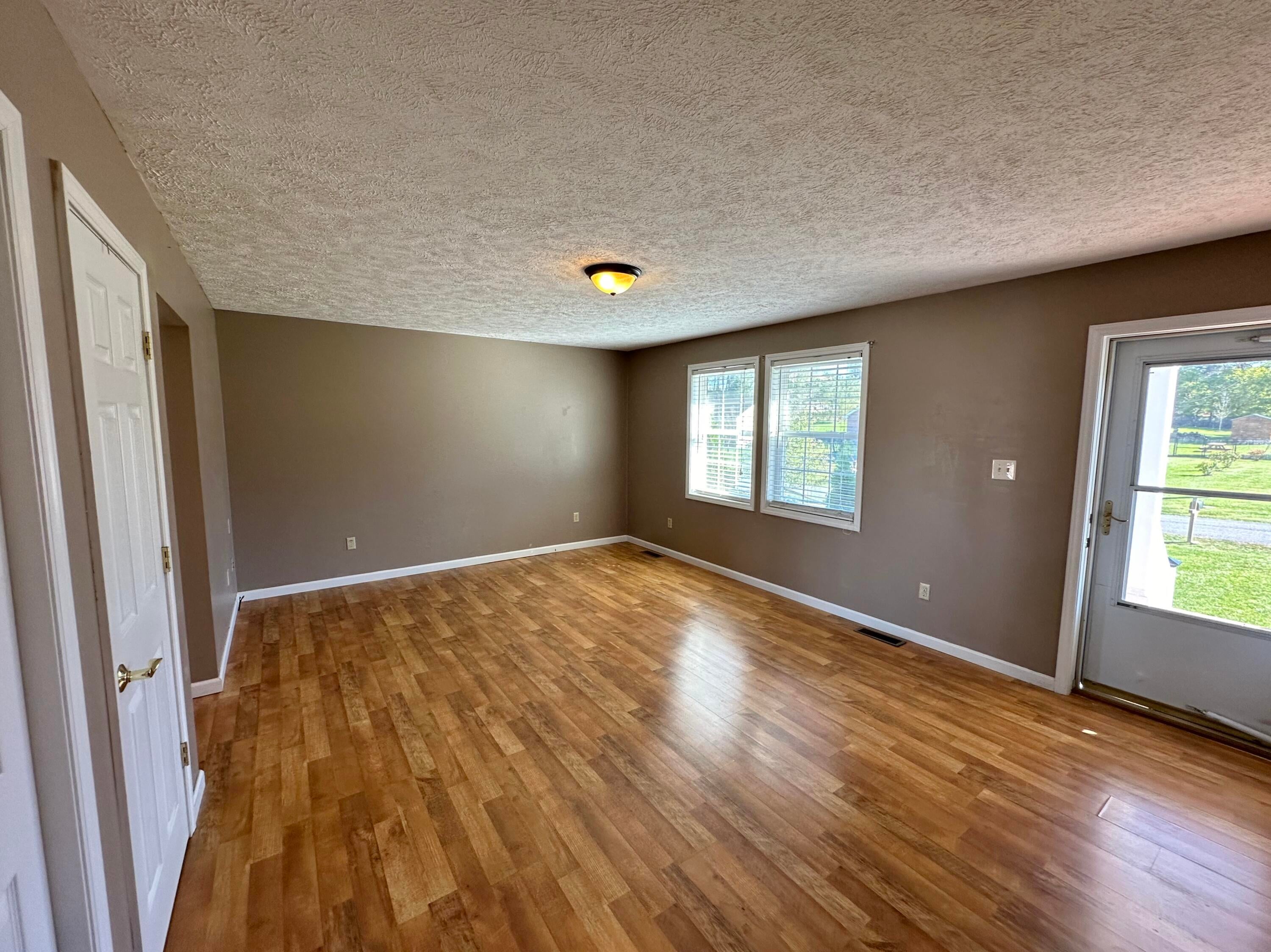 293 East Bailey Road Lewisburg, WV 24901 - Photo 14 of 59 Gallery Image 14