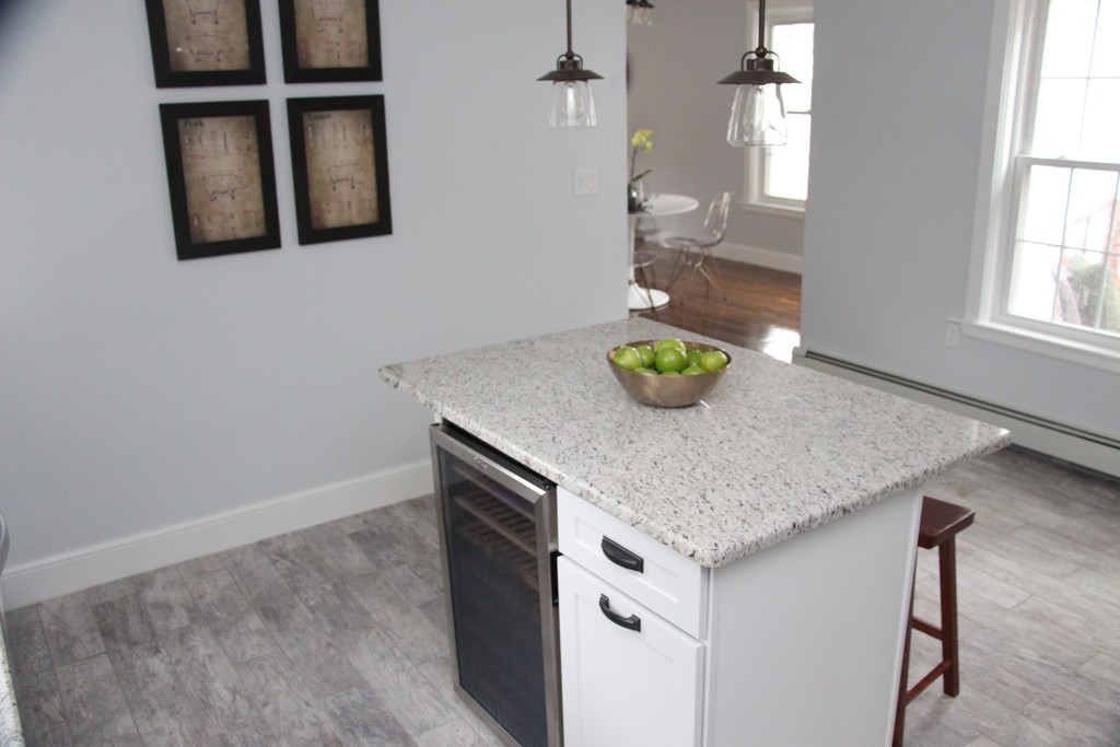 18 Park Street Boston, MA 02136 - Photo 3 of 20