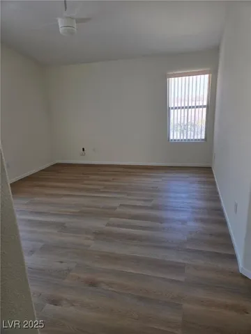 $2,000 | 5027 Vista Del Rio Way, North Las Vegas, NV 89031