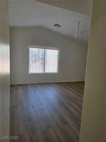 $2,000 | 5027 Vista Del Rio Way, North Las Vegas, NV 89031