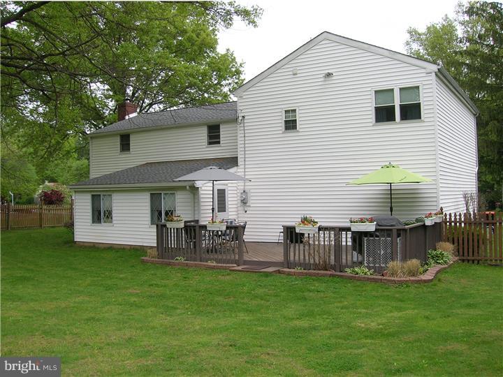 332 Upper Valley Road North Wales, PA 19454 - Photo 2 of 23 Exterior Back