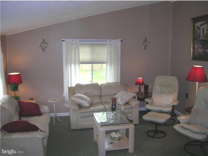 332 Upper Valley Road North Wales, PA 19454 - Photo 11 of 23 Family Room