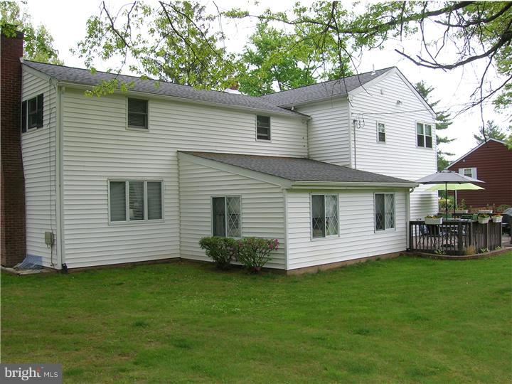 332 Upper Valley Road North Wales, PA 19454 - Photo 21 of 23 Exterior Back