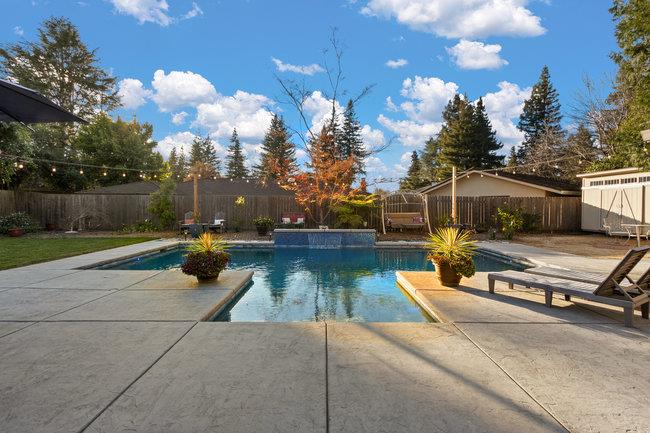 2549 Morley Way Sacramento, CA 95864 - Photo 42 of 44 a view of a terrace with sitting area