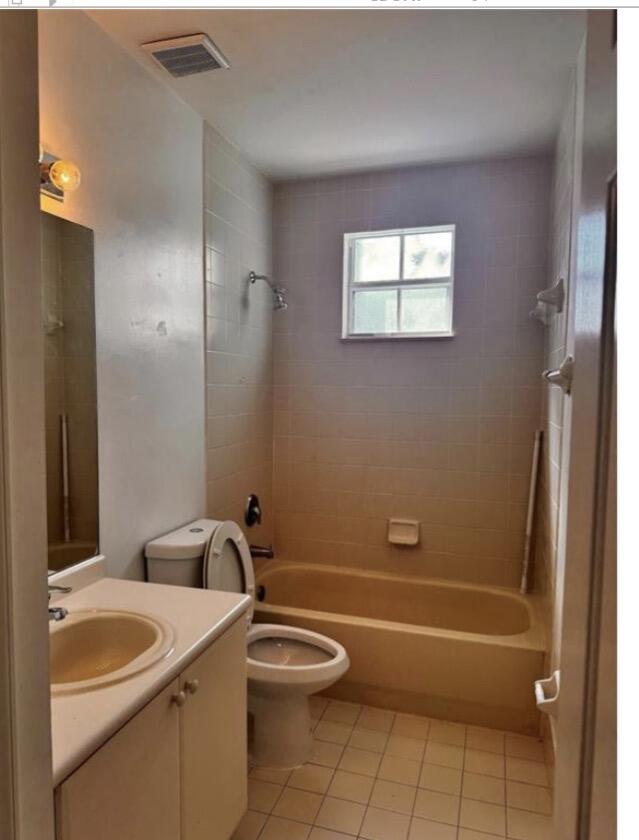 15746 Southwest 41st Street Miramar, FL 33027 - Photo 6 of 12 IMG_9463