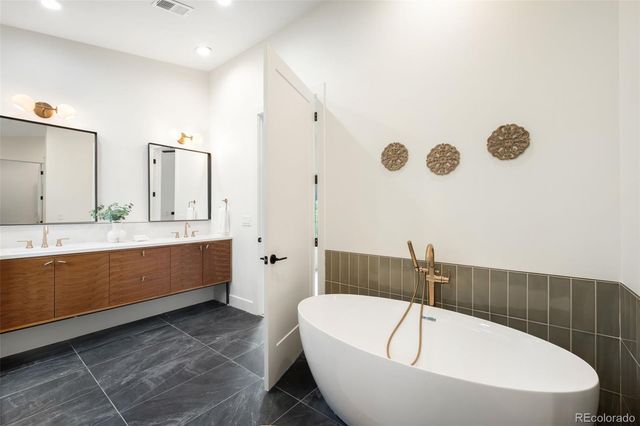 $2,200,000 | 863 South Race Street, Denver, CO 80209