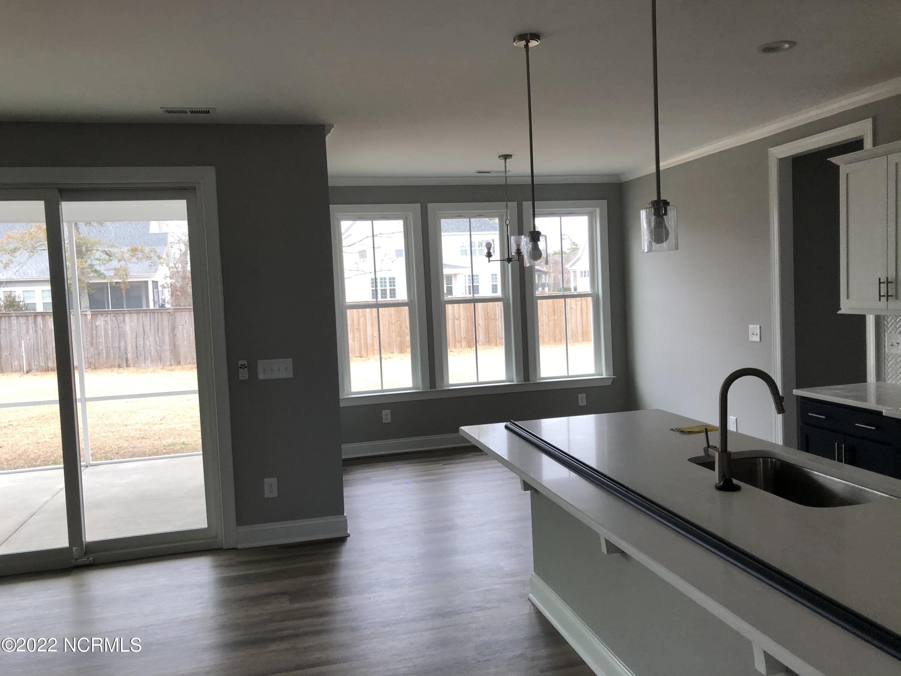 112 Daylight Drive, Unit 348 Hampstead, NC 28443 - Photo 6 of 55 7A2C25DE-6EA7-46F8-AB41-7716B483D618