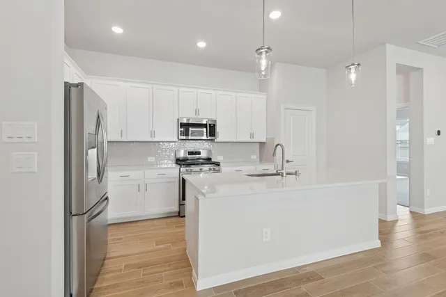 $339,990 | 350 Prairie Warbler Street, Magnolia, TX 77354