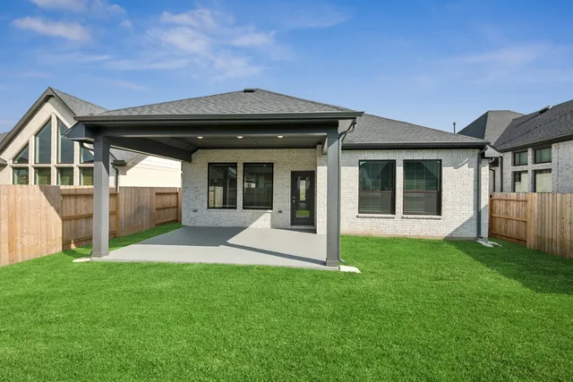 $339,990 | 350 Prairie Warbler Street, Magnolia, TX 77354