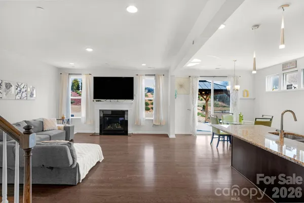 $690,000 | 930 Parkland Place Northwest, Concord, NC 28027