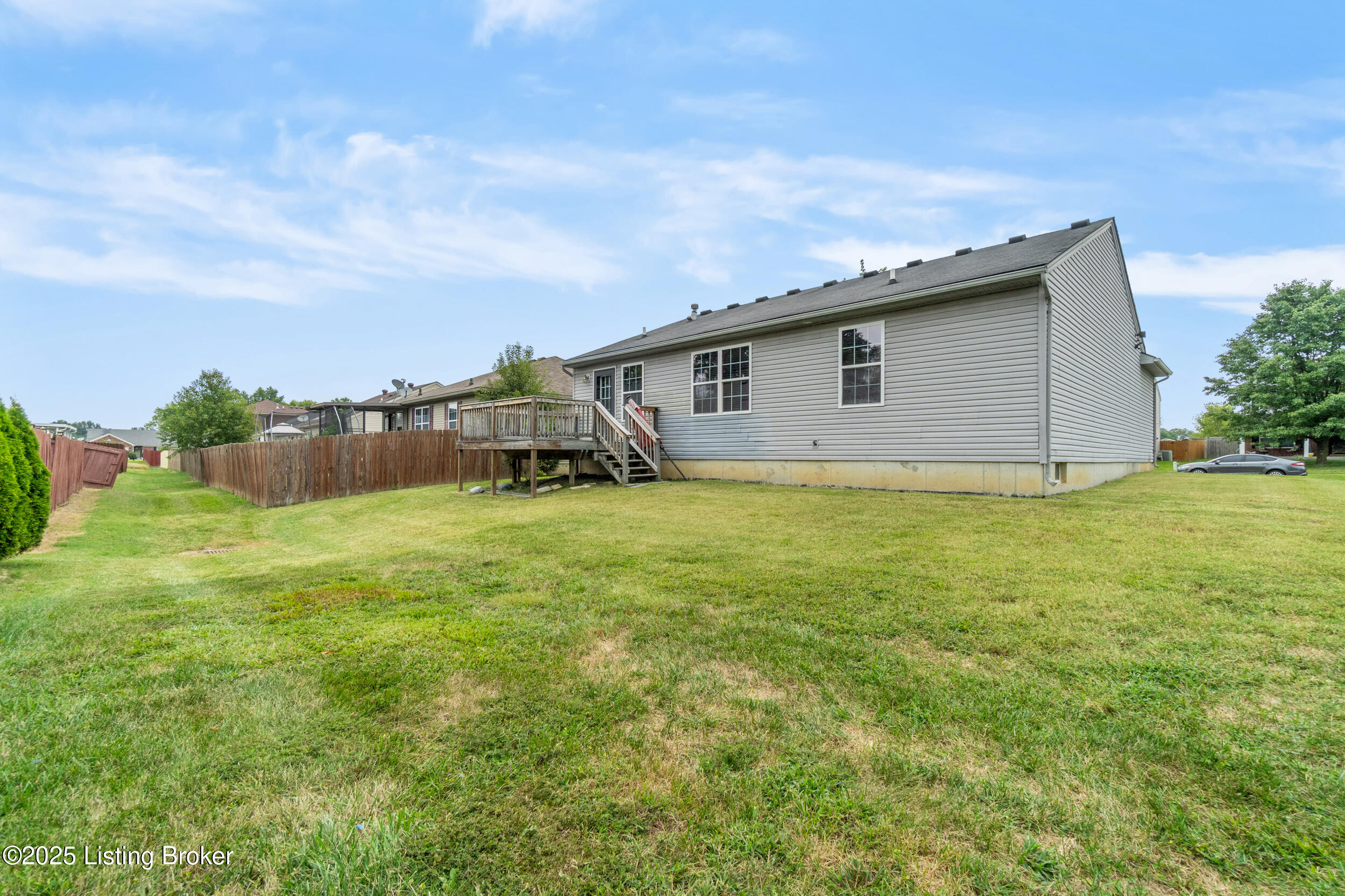 9829 Brooks Bend Road Louisville, KY 40258 - Photo 6 of 32 dsc07475