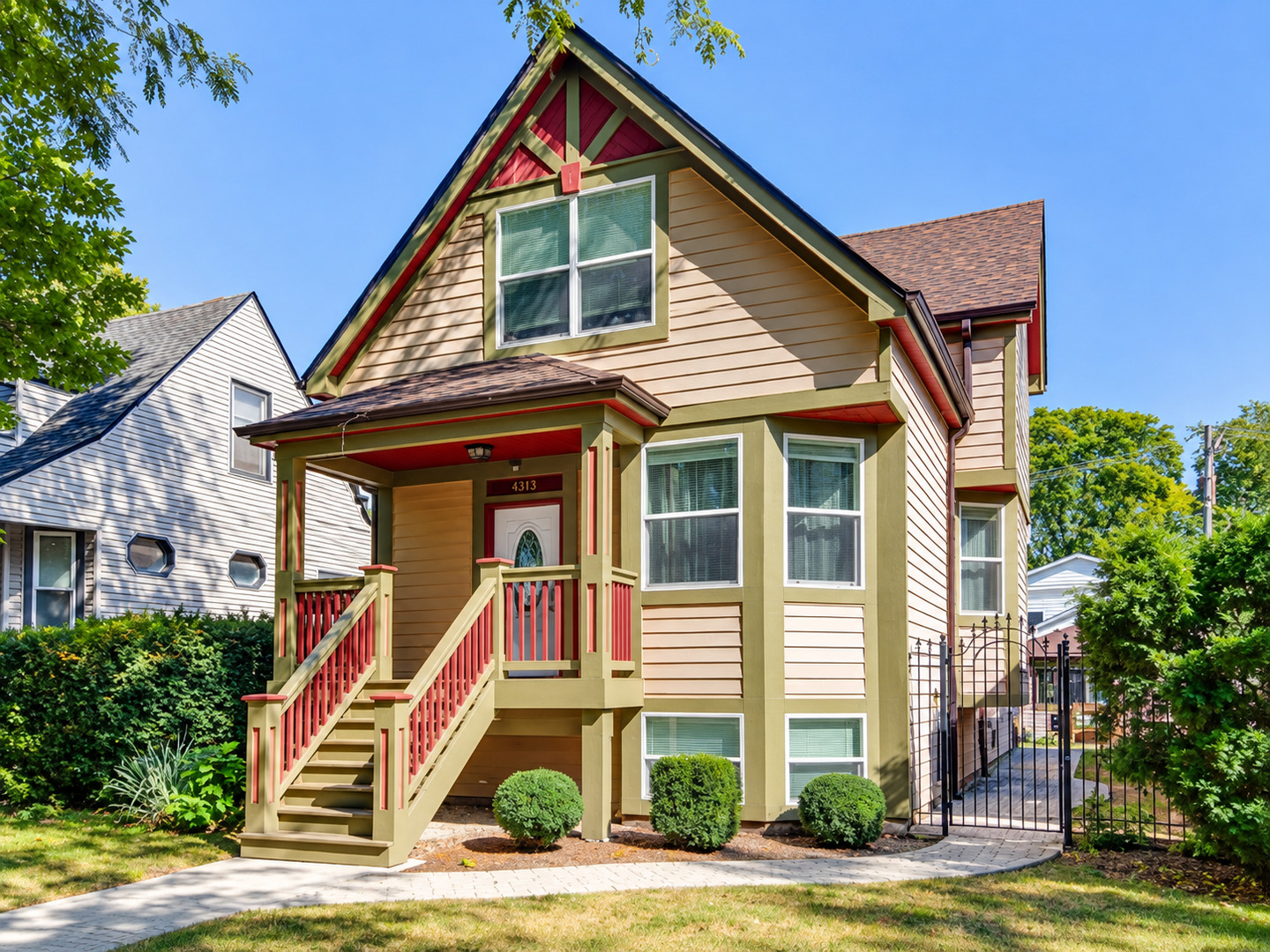 4313 North Ridgeway Avenue Chicago, IL 60618 - Photo 3 of 48 Gallery Image 3