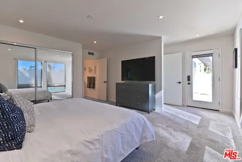 $5,675 | 3545 Ridgeview Circle North, Palm Springs, CA 92264