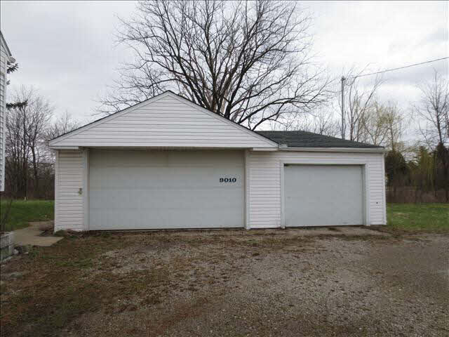 9010 Jackman Road Temperance, MI 48182 - Photo 3 of 7 20354208-2.JPG