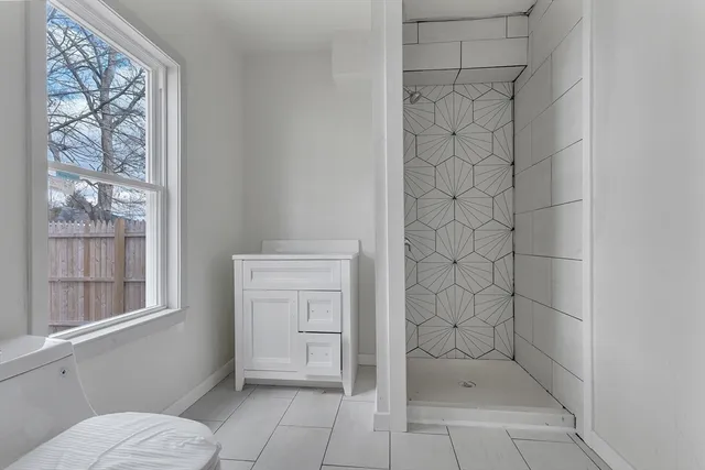 $649,900 | 25 Tremont Street, Brockton, MA 02301