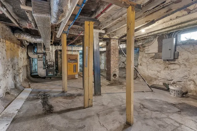 $649,900 | 25 Tremont Street, Brockton, MA 02301