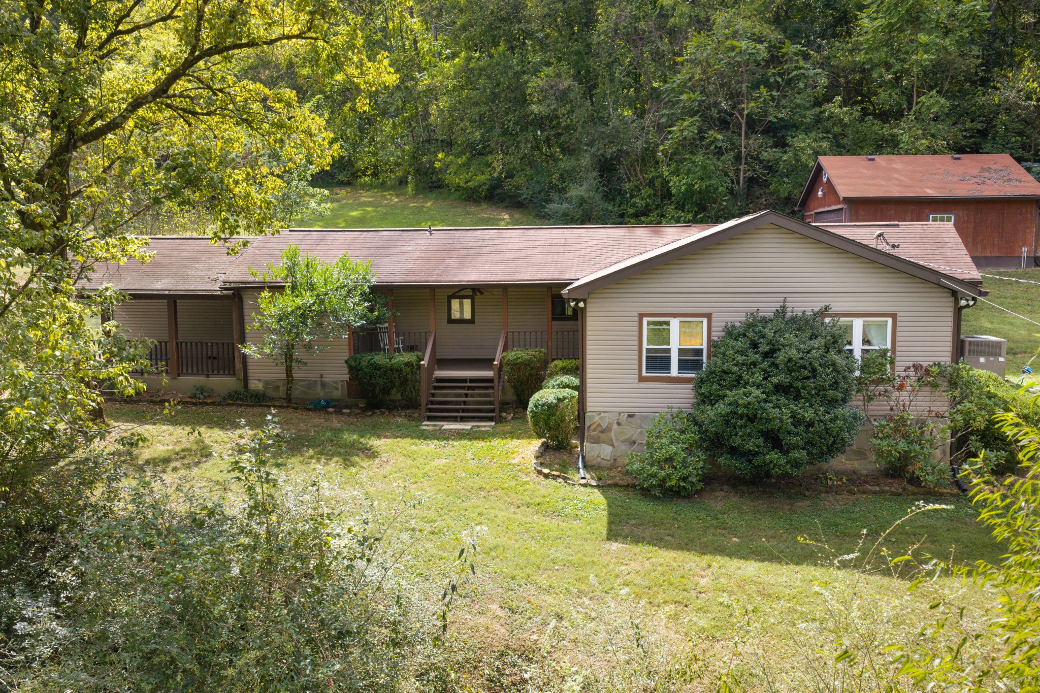 4833 Eatons Creek Road Nashville, TN 37218 - Photo 1 of 33 Gallery Image 1