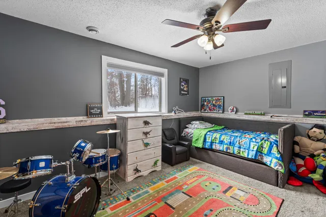 $425,000 | 28468 Century Court Northwest, Isanti, MN 55040