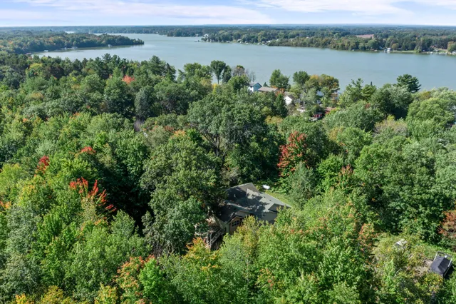 $425,000 | 28468 Century Court Northwest, Isanti, MN 55040