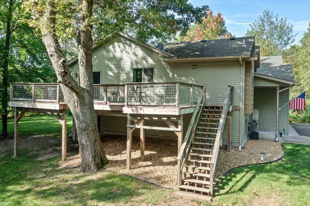 $425,000 | 28468 Century Court Northwest, Isanti, MN 55040