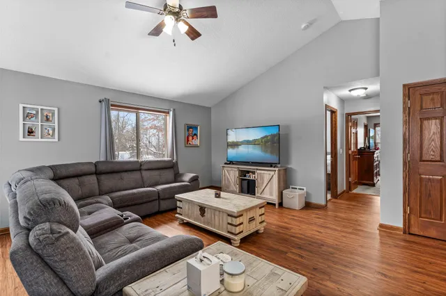 $425,000 | 28468 Century Court Northwest, Isanti, MN 55040